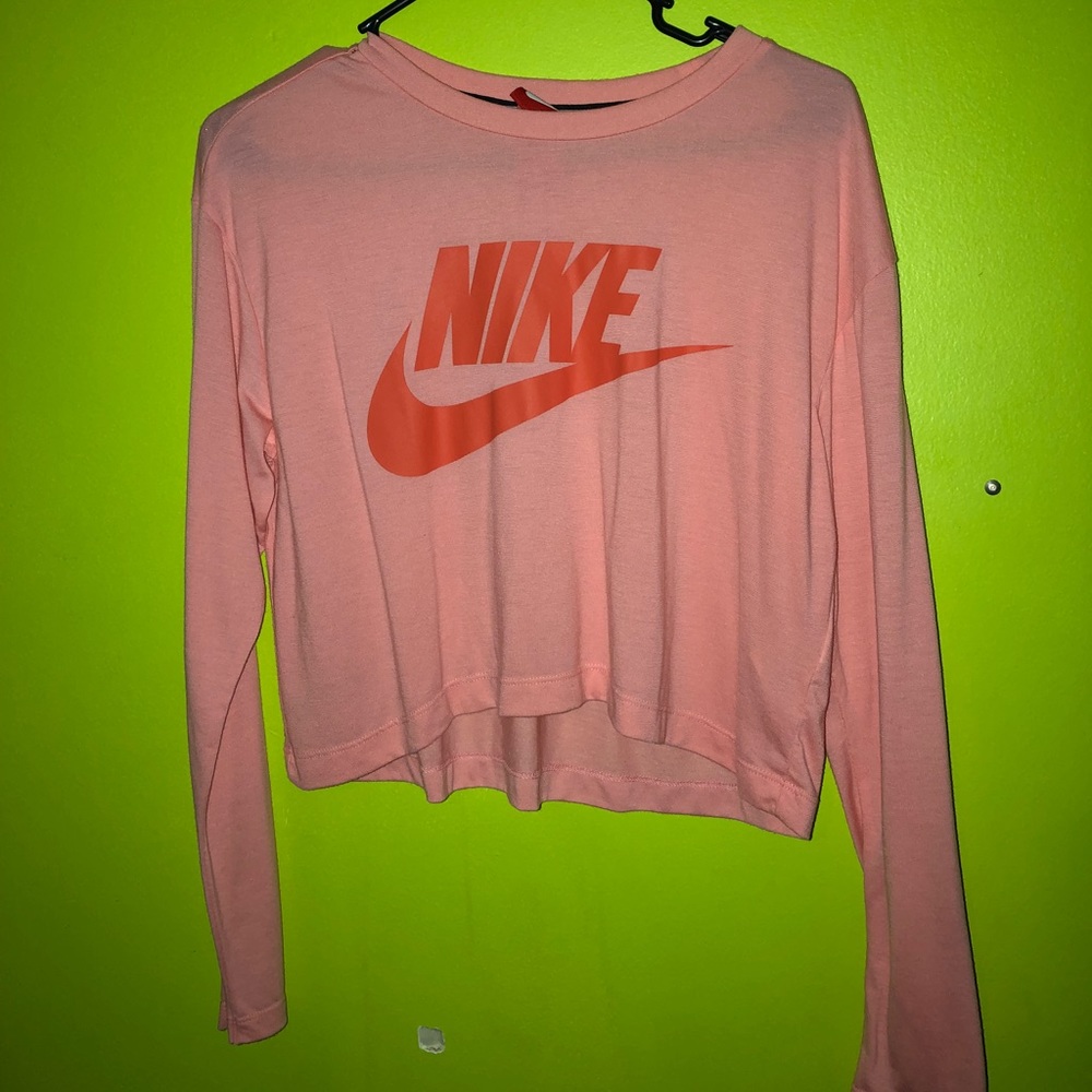Nike’s Crop Top